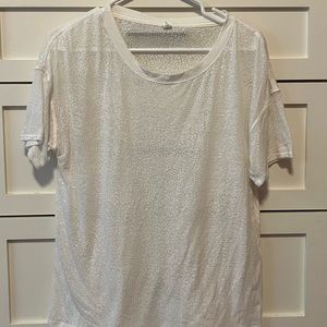 oversized white lululemon t-shirt